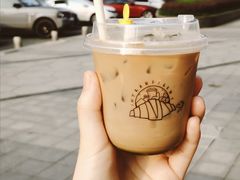 -不正咖啡(万达尊店)