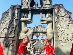 -墨江北回归线标志园