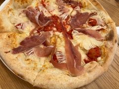 -城市大道红炉披萨烘焙坊