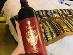 -曼谷一号酒店(深圳龙华大浪商业中心店)