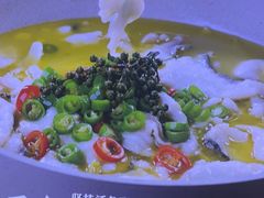 -川流不息·地道川菜·小龙虾(新松江路店)