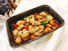 -臻鲜燕海鲜融合餐厅(金陵style店)