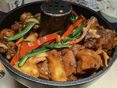 锅仔香焖小牛肉-弄堂里(滨江龙湖天街店)