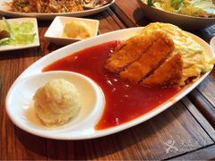 -玛格萝妮(汇智国际商业中心店)