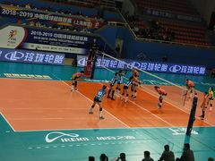 -卢湾体育场-停车场