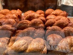 -HOT CRUSH趁热集合·现烤面包(环球港店)