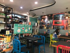 -左记港食(融科天城店)