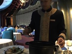 -迪拜帆船酒店海底餐厅