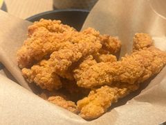 -必胜客(大宁路店)
