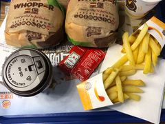 狠霸王牛堡-汉堡王(龙德广场店)