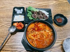 -吴草鸡爪오초닭발韩食堂(融恒盈嘉中心店)