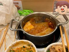 -7天酒店(长沙岳麓山阜埠河地铁站店)