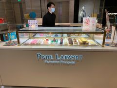 面包甜点陈列柜-PAUL LAFAYET 法式甜品(港汇广场店)