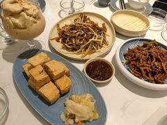 -鹿港小镇(金虹桥国际中心店)