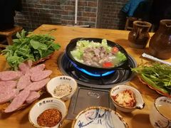 -阿婆情腊排骨火锅(金虹路店)