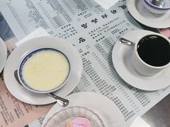 -俊丽双皮奶甜品店