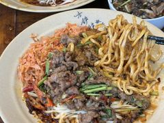 -方铲铲·成都板凳面(滨江银泰店)