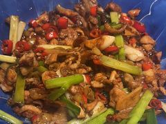 -呷湘厨·鱼汤捞饭·剁椒鱼头·辣椒炒肉(国家会展中心店)