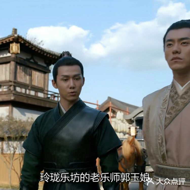 露出遇火即爆炸的石脂水