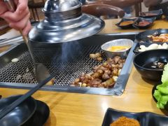 -肉甲韩国木炭烤肉(新壹街1店)