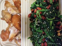 -老郑家东北春饼(龙悦居店)