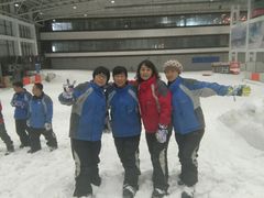 -乔波室内滑雪场
