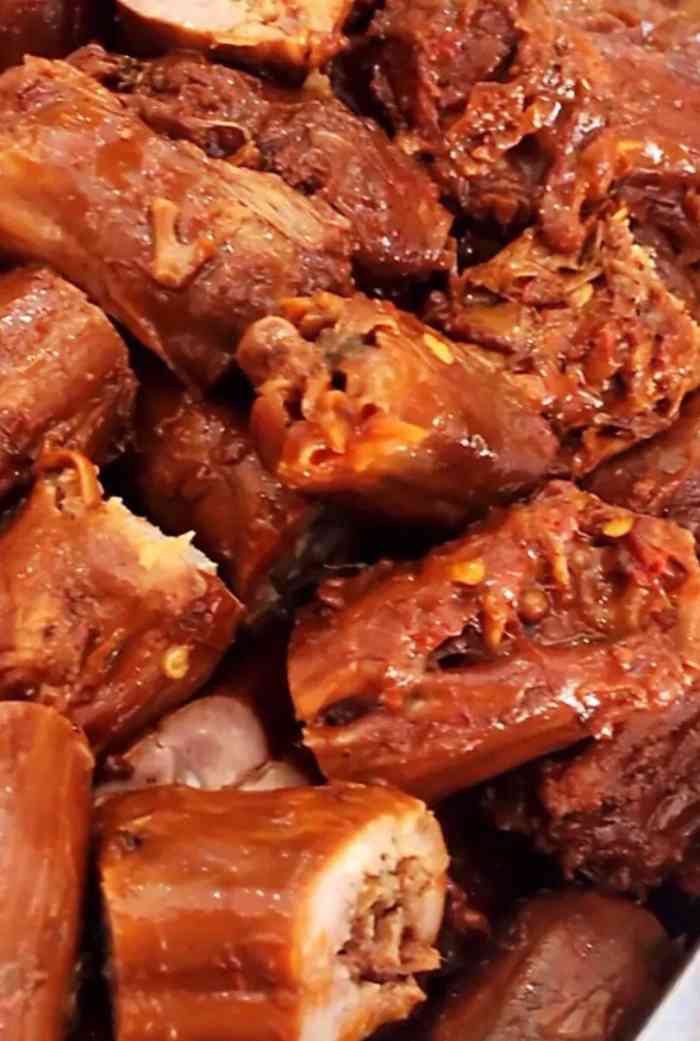 纯味鸭脖(开远店)-"味道特别好,推荐莲藕,又甜又脆,他家的竹.