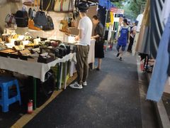 -吴山路夜市