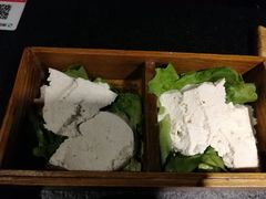 -渝涯重庆豆花老火锅(中赢国际店)
