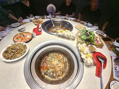 -山里屯铁锅炖·东北菜(康桥店)