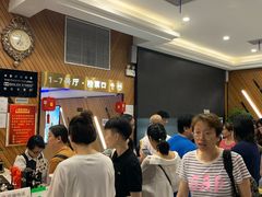 -大光明丽星VIP影城(昌里路杜比全景声店)