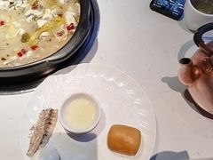 -周渝食惦酸菜鱼(青浦店)
