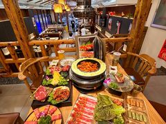 -青瓦餐厅·生鱼片·韩园烤肉(西塔店)