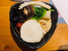 -呷哺呷哺 黄金牧场 (欢乐谷店)