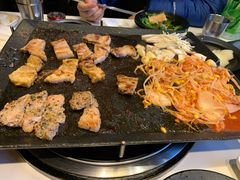 -八色五花肉(新村2号店)