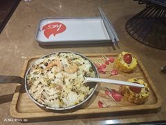 -何师烧烤Pro ·江湖川菜·小龙虾·精酿(太古里旗舰店)