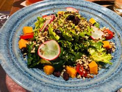 蔓越莓牛油果沙拉-OGGI TRATTORIA PIZZERIA(深业上城店)