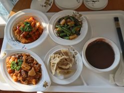 -菁幼月子会所(儿童医院店)