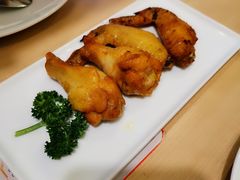 -必胜客(证大大拇指店)