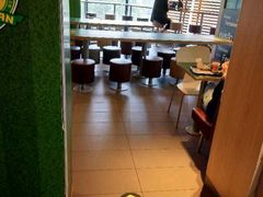 大堂-麦当劳(团结湖店)
