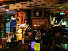 -南京天堂隔壁酒吧