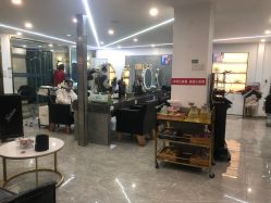 -水灵珑美容造型中心