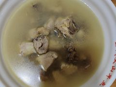-文山荷鲜居(翠湖店)