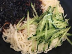 炸酱面-鑫日千里马(汇智店)