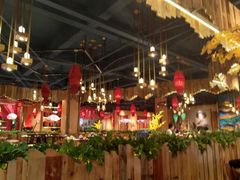 大堂-老滇山寨•云南特色菜•地方菜•民族风情歌舞表演(金碧店)