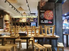 大堂-牛腩之旅·牛腩牛杂煲(光启城美食城店)