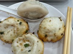 -老西白点心店