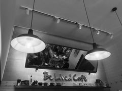 -Be Lived Cafe比例咖啡(摩天轮店)