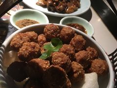 金牌干炸丸子-京味斋·北京烤鸭(北京南站洋桥店)