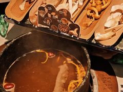 -芸山季·云南山珍菌火锅(人民广场来福士店)